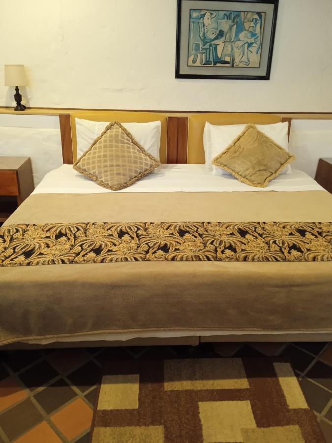 Hotel La Posada Del Zaguan เอล เรติโร ภายนอก รูปภาพ