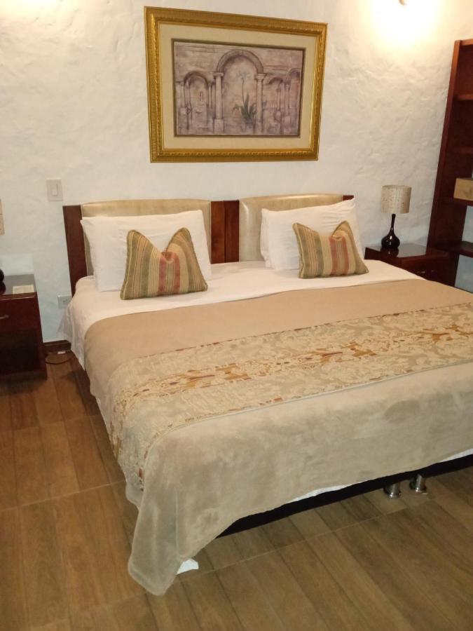 Hotel La Posada Del Zaguan เอล เรติโร ภายนอก รูปภาพ